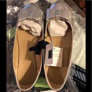 Janie and Jack silver with a bow girl’s shoes!